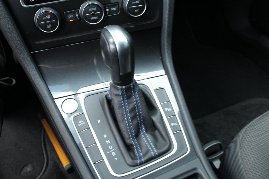 Volkswagen e-Golf E-DITION SoH 90% NL-Auto NAP