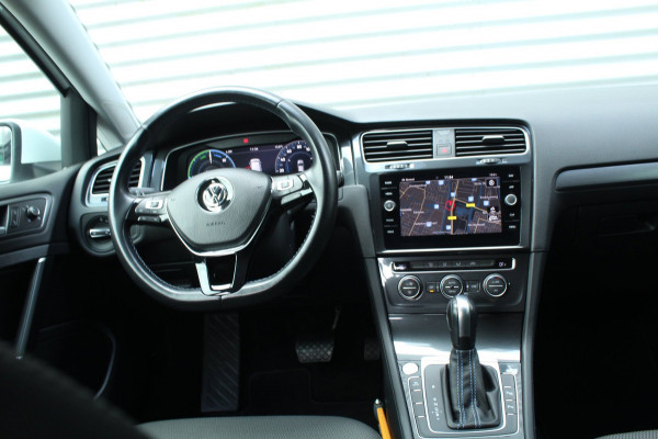 Volkswagen e-Golf E-DITION SoH 90% NL-Auto NAP