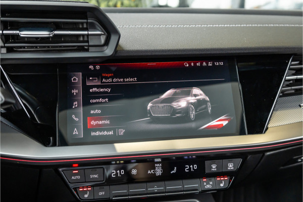Audi S3 Sportback 2.0 TFSI quattro - Panorama | ACC | Achteruitrijcamera | Sfeerverlichting