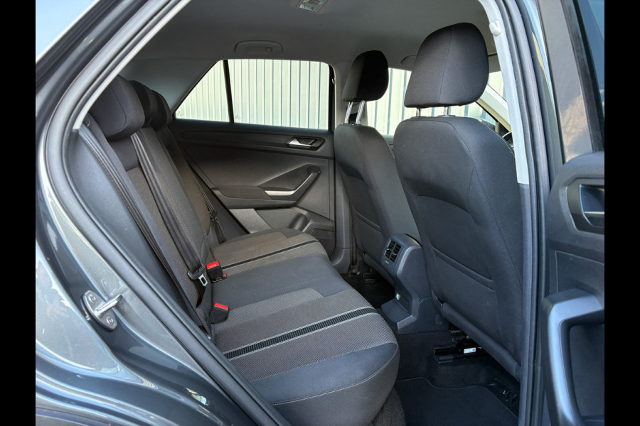 Volkswagen T-Roc 1.5 TSI 150Pk Style | Trekhaak afnb. | Camera | Adapt. Cr. | PDC V&A | Prijs Rijklaar!!