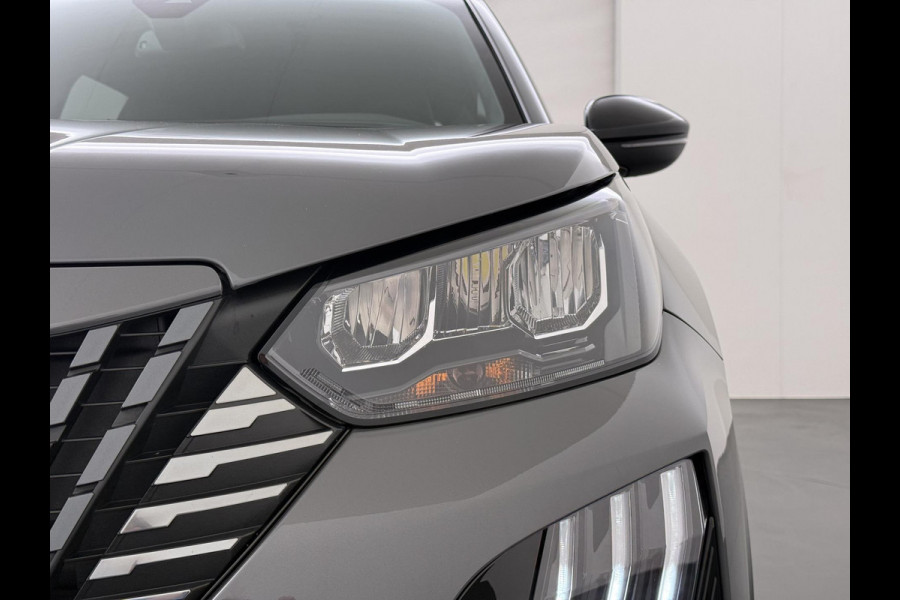 Peugeot 2008 1.2 Hybrid 136 Allure ADAPTIVE CRUISE CONTROL| ACHTERUITRIJCAMERA| APPLE CARPLAY/ ANDROID AUTO| DODE HOEK SENSOR | FABRIEKSGARANTIE TOT 2027 | RIJKLAAR PRIJS |
