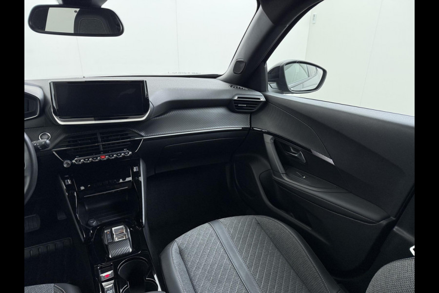 Peugeot 2008 1.2 Hybrid 136 Allure ADAPTIVE CRUISE CONTROL| ACHTERUITRIJCAMERA| APPLE CARPLAY/ ANDROID AUTO| DODE HOEK SENSOR | FABRIEKSGARANTIE TOT 2027 | RIJKLAAR PRIJS |