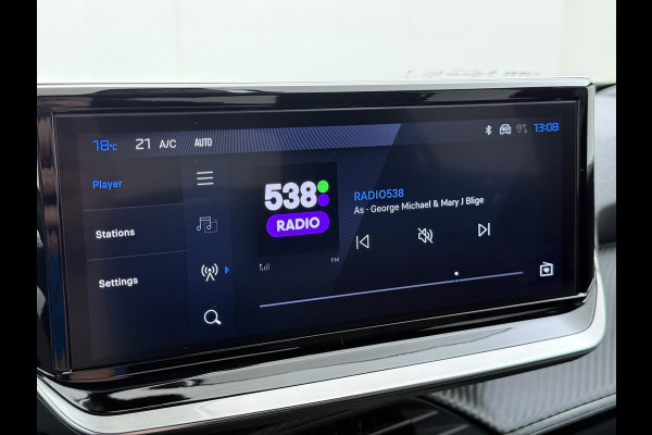 Peugeot 2008 1.2 Hybrid 136 Allure ADAPTIVE CRUISE CONTROL| ACHTERUITRIJCAMERA| APPLE CARPLAY/ ANDROID AUTO| DODE HOEK SENSOR | FABRIEKSGARANTIE TOT 2027 | RIJKLAAR PRIJS |