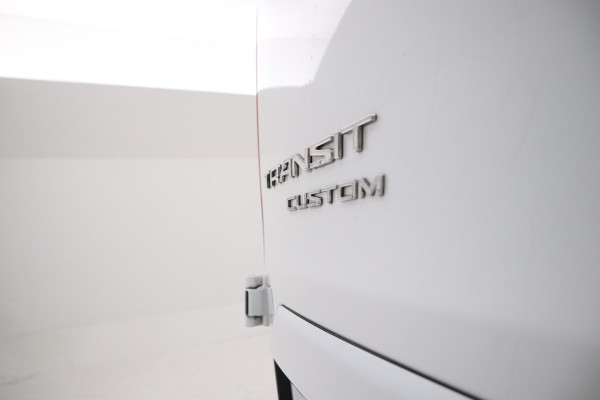Ford Transit Custom 300 2.0 TDCI L2H1 Trail Trekhaak, Leer, Camera, Cruise, Navigatie