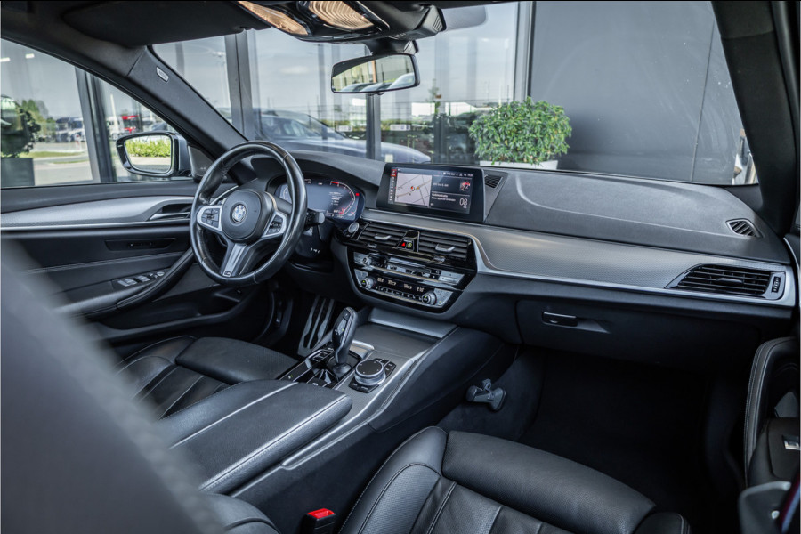 BMW 5 Serie 520i High Executive Edition - M Sport | H&K | Stoelkoeling | Memory | HUD