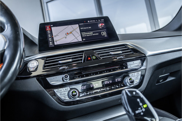BMW 5 Serie 520i High Executive Edition - M Sport | H&K | Stoelkoeling | Memory | HUD