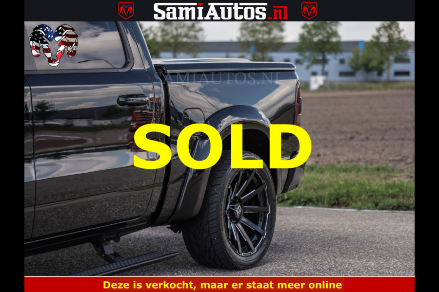 Dodge Ram HULK PACK LIMITED | 5.7 V8 | WIDE BODY | STRIPING | HUD | LUCHTVERING | OPEN UITLAAT KLEP | BOM VOL CREW CAB | DUBBELE CABINE | DC | 5 PERSOONS |