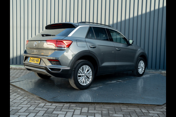Volkswagen T-Roc 1.5 TSI 150Pk Style | Trekhaak afnb. | Camera | Adapt. Cr. | PDC V&A | Prijs Rijklaar!!