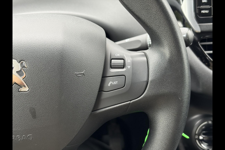 Peugeot 208 1.2 PureTech Blue Lion Dealer Onderhouden,Navi,Trekhaak,5 Deurs,Pdc,Airco,Cruise,D-riem vv in 2024,N.A.P,Apk tot 09-2026