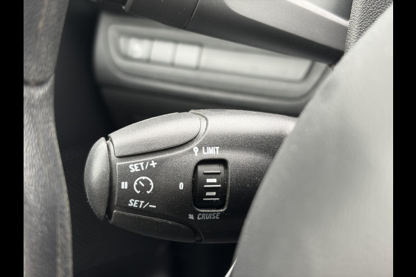 Peugeot 208 1.2 PureTech Blue Lion Dealer Onderhouden,Navi,Trekhaak,5 Deurs,Pdc,Airco,Cruise,D-riem vv in 2024,N.A.P,Apk tot 09-2026