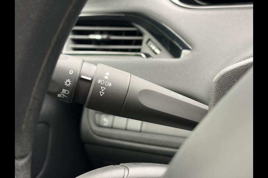 Peugeot 208 1.2 PureTech Blue Lion Dealer Onderhouden,Navi,Trekhaak,5 Deurs,Pdc,Airco,Cruise,D-riem vv in 2024,N.A.P,Apk tot 09-2026