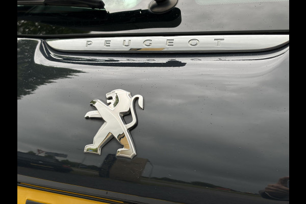 Peugeot 208 1.2 PureTech Blue Lion Dealer Onderhouden,Navi,Trekhaak,5 Deurs,Pdc,Airco,Cruise,D-riem vv in 2024,N.A.P,Apk tot 09-2026