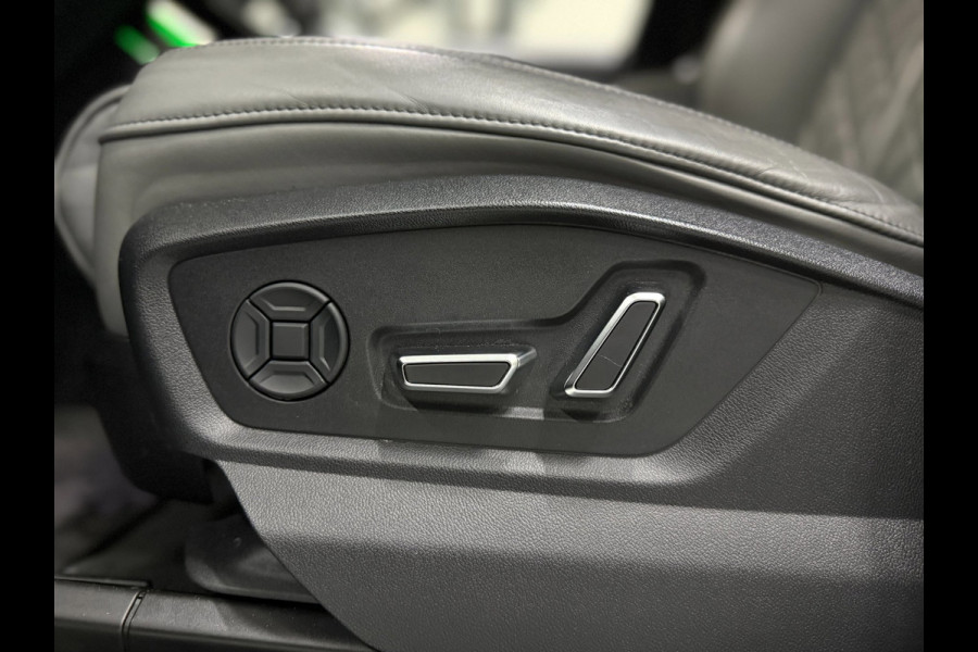 Audi SQ8 4.0 TFSI Quattro 510pk Audi Exclusive | Carbon | Night Vision | Head-Up Display | Trekhaak