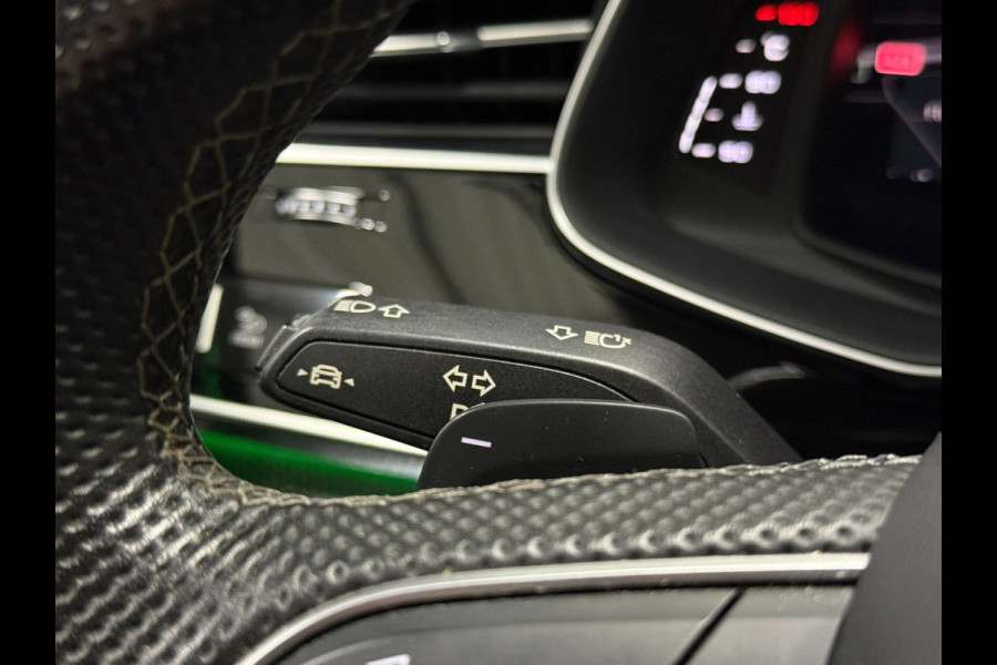 Audi SQ8 4.0 TFSI Quattro 510pk Audi Exclusive | Carbon | Night Vision | Head-Up Display | Trekhaak