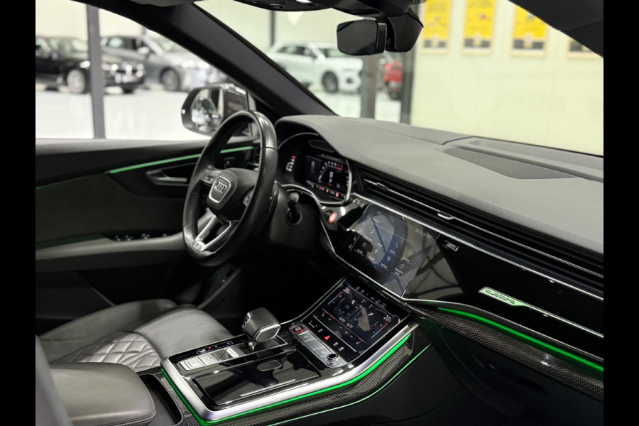 Audi SQ8 4.0 TFSI Quattro 510pk Audi Exclusive | Carbon | Night Vision | Head-Up Display | Trekhaak