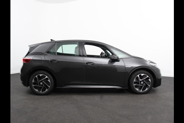 Volkswagen ID.3 Pro 58 kWh SOH 90% 18"Lichtmetalen Velgen Navigatie Parkeer sensoren Adaptive Cruise Control Climate Control