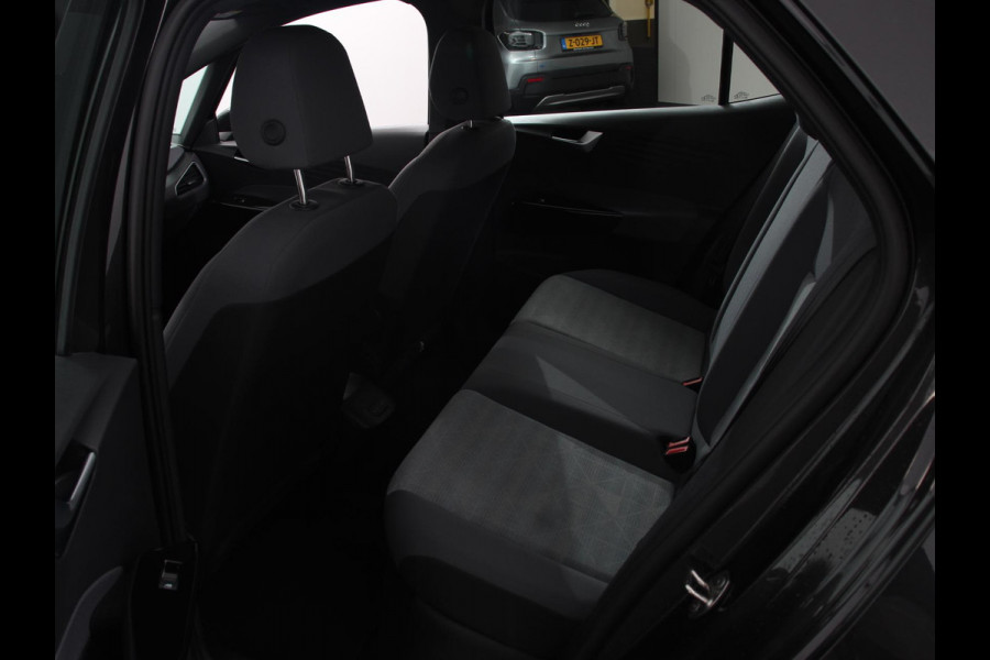 Volkswagen ID.3 Pro 58 kWh SOH 90% 18"Lichtmetalen Velgen Navigatie Parkeer sensoren Adaptive Cruise Control Climate Control