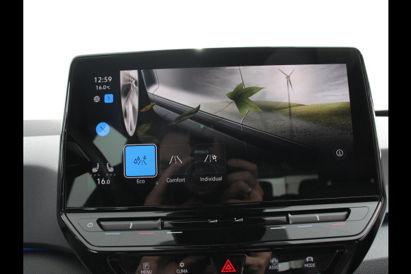 Volkswagen ID.3 Pro 58 kWh SOH 90% 18"Lichtmetalen Velgen Navigatie Parkeer sensoren Adaptive Cruise Control Climate Control