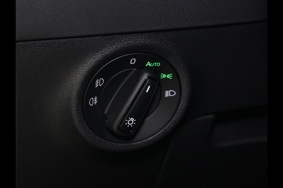 Škoda Karoq 1.5 TSI DSG ACT Sportline Business | Matrix-LED | Camera | Stoel/Stuurverw. | Navi
