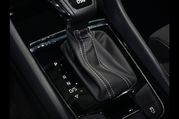 Škoda Karoq 1.5 TSI DSG ACT Sportline Business | Matrix-LED | Camera | Stoel/Stuurverw. | Navi
