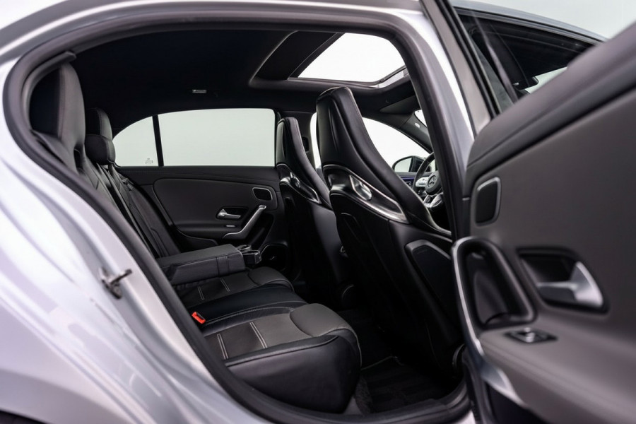 Mercedes-Benz A-Klasse AMG 45 S 4MATIC+ Premium Plus/Pano/Schaalstoelen/360/HUD