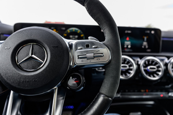 Mercedes-Benz A-Klasse AMG 45 S 4MATIC+ Premium Plus/Pano/Schaalstoelen/360/HUD