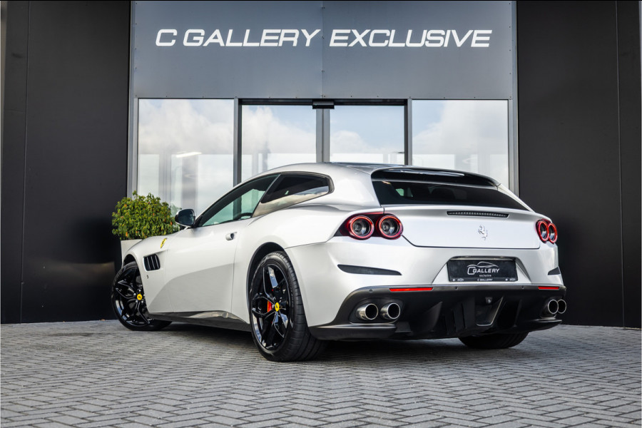 Ferrari GTC4Lusso T 3.9 V8 - Panorama | Passenger Display | Memory | JBL