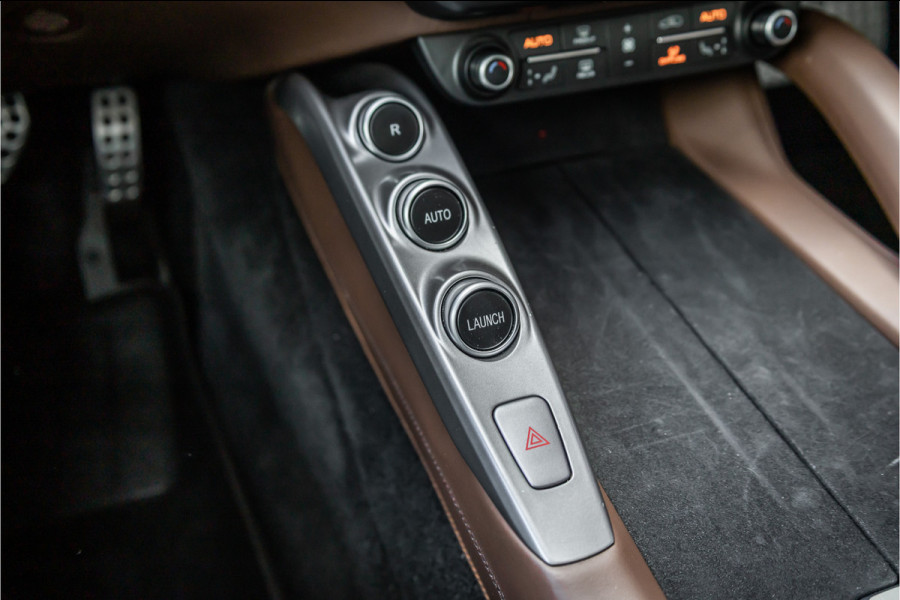 Ferrari GTC4Lusso T 3.9 V8 - Panorama | Passenger Display | Memory | JBL
