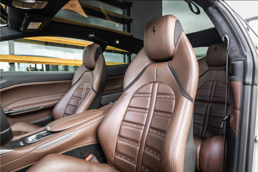 Ferrari GTC4Lusso T 3.9 V8 - Panorama | Passenger Display | Memory | JBL