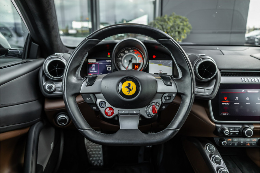 Ferrari GTC4Lusso T 3.9 V8 - Panorama | Passenger Display | Memory | JBL