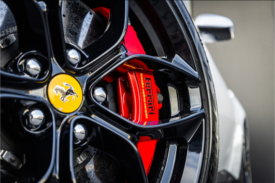 Ferrari GTC4Lusso T 3.9 V8 - Panorama | Passenger Display | Memory | JBL
