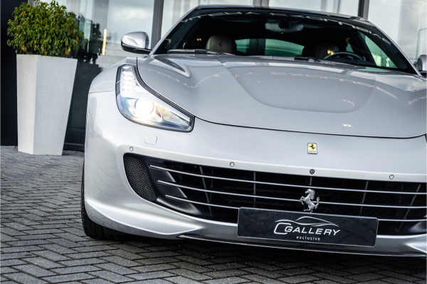 Ferrari GTC4Lusso T 3.9 V8 - Panorama | Passenger Display | Memory | JBL