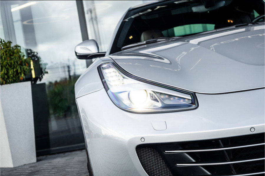 Ferrari GTC4Lusso T 3.9 V8 - Panorama | Passenger Display | Memory | JBL