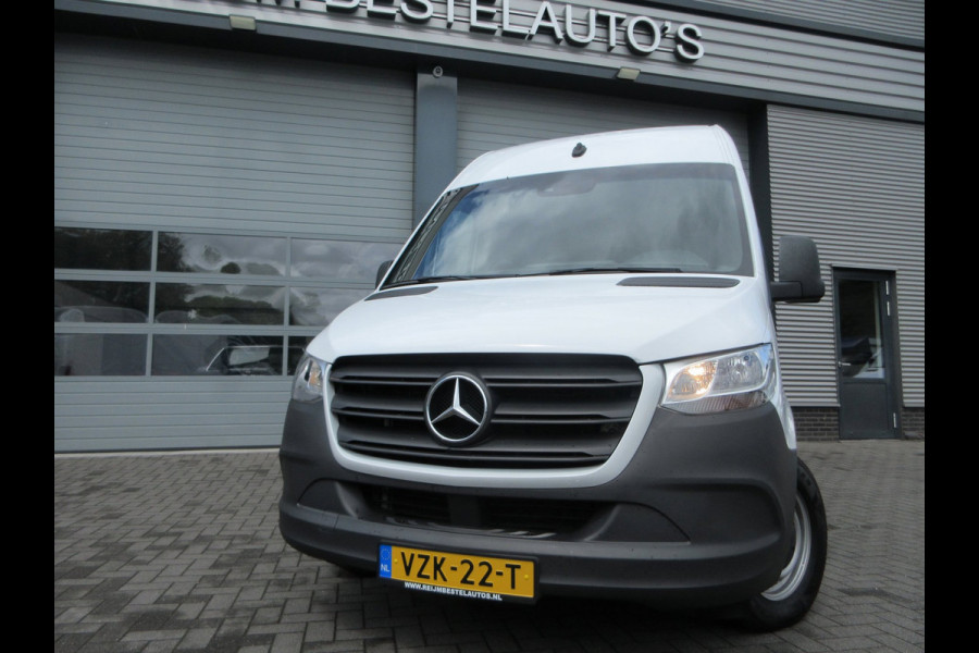 Mercedes-Benz Sprinter 215 CDI L2H2 Airco, Camera, Navigatie ,Trekhaak ,3-Zits.