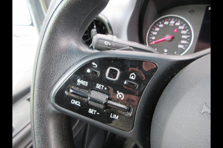 Mercedes-Benz Sprinter 215 CDI L2H2 Airco, Camera, Navigatie ,Trekhaak ,3-Zits.