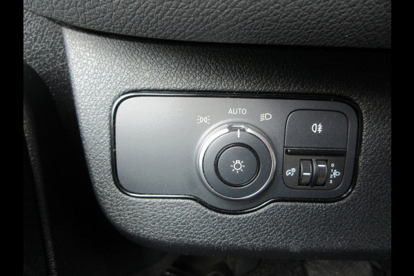 Mercedes-Benz Sprinter 215 CDI L2H2 Airco, Camera, Navigatie ,Trekhaak ,3-Zits.