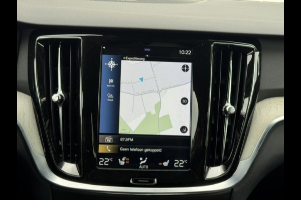 Volvo V60 2.0 D4 Inscription - Dealer onderhouden - Trekhaak