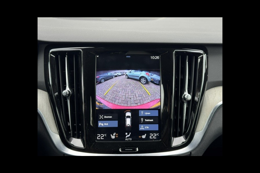 Volvo V60 2.0 D4 Inscription - Dealer onderhouden - Trekhaak