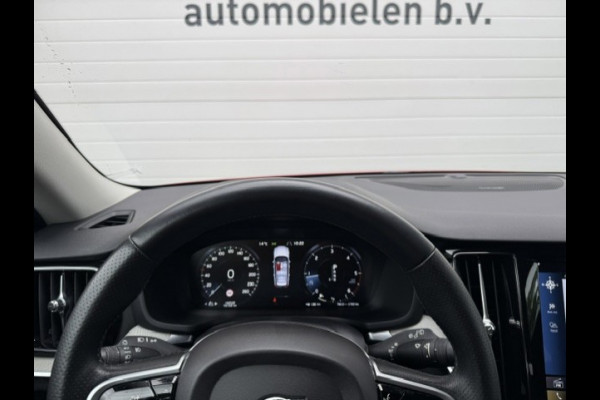 Volvo V60 2.0 D4 Inscription - Dealer onderhouden - Trekhaak