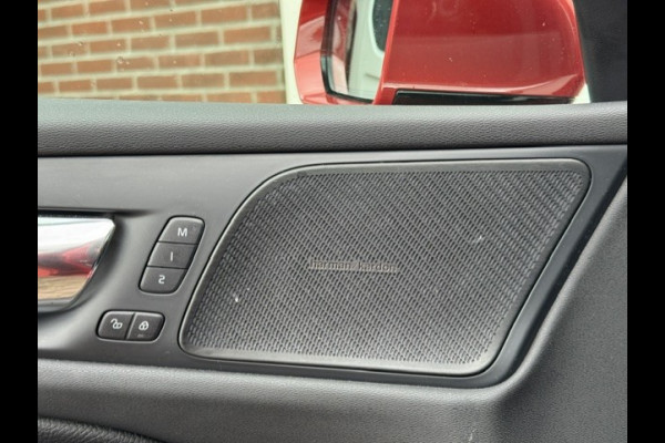 Volvo V60 2.0 D4 Inscription - Dealer onderhouden - Trekhaak