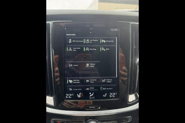 Volvo V60 2.0 D4 Inscription - Dealer onderhouden - Trekhaak