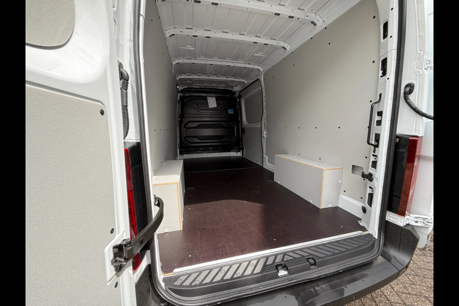 Renault Master Red Edition E-Tech L3H2 VOORRAAD/ 270gr. DEUREN/ BETIMMERING