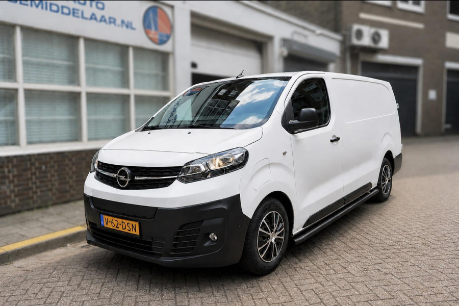 Opel Vivaro-e L3H1 Innovation 75 kWh | 5/26 beurt | SOH 92% | Dodehoek | HUD | Apple | Camera | PDC v+a | Navi | Opel dealer onderhouden