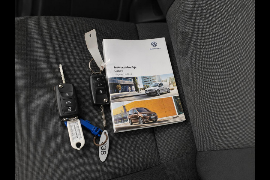 Volkswagen Caddy Maxi 1.4 TGI CNG L2H1 Maxi Comfortline Airco Cruise PDC Verwarmbare voorruit Comfortstoelen Alarm Bluetooth Schuifdeur
