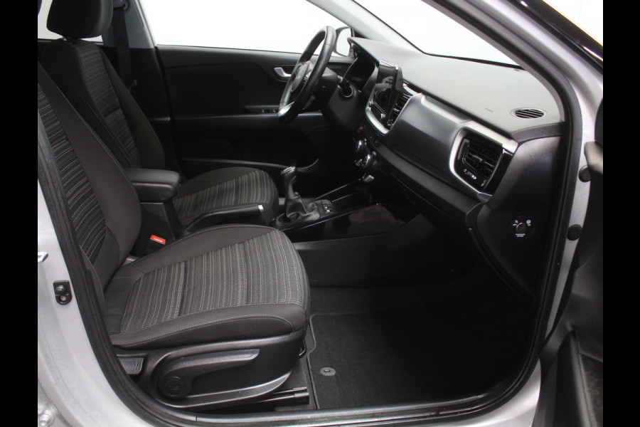 Kia Stonic 1.0 T-GDi MHEV DynamicPlusLine CLIMATE | CAMERA | CARPLAY | LED | LMV16 | NAVI | CRUISE | DAB | PDC