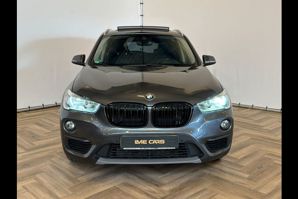 BMW X1 SDrive20i|AUTOMAAT|PANO|INRUIL MOGELIJK|