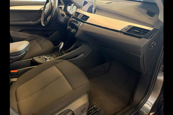 BMW X1 SDrive20i|AUTOMAAT|PANO|INRUIL MOGELIJK|