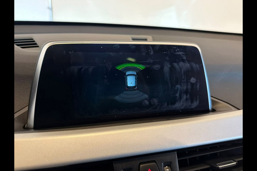 BMW X1 SDrive20i|AUTOMAAT|PANO|INRUIL MOGELIJK|
