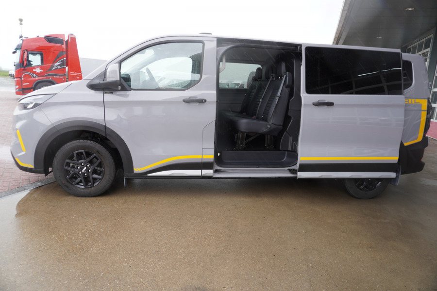 Ford Transit Custom 320L 2.0 TDCI 136PK L2H1 Trail DubbelCabine Schuifdeur L/R Nr. V090 | Airco | Adap | Navi| Camera | Blis | Lm velgen DEMO