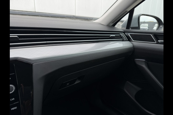 Volkswagen Passat Variant 1.4 TSI PHEV GTE Business | Carplay | Camera | LED | Navi | Adap. Cruise
